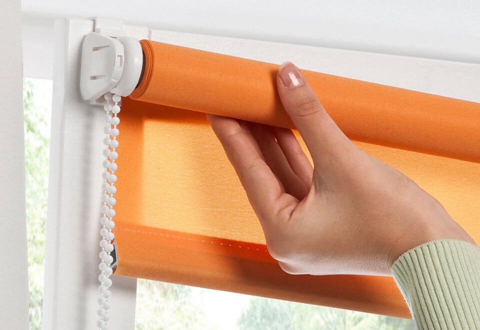 Installation of blinds and roller blinds - Ref: 8848 photo 1