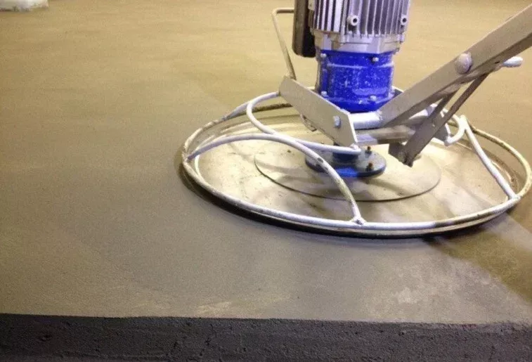 Mechanical floor screed - Ref: 10178 photo 1