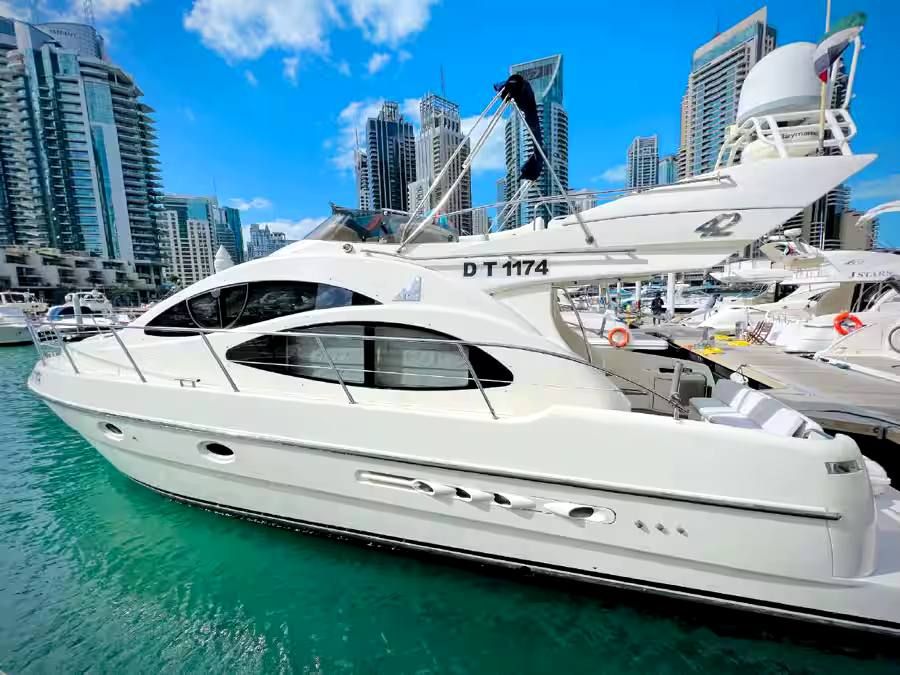 Совершите круиз на белоснежной яхте - Ref: 10851 фото 1