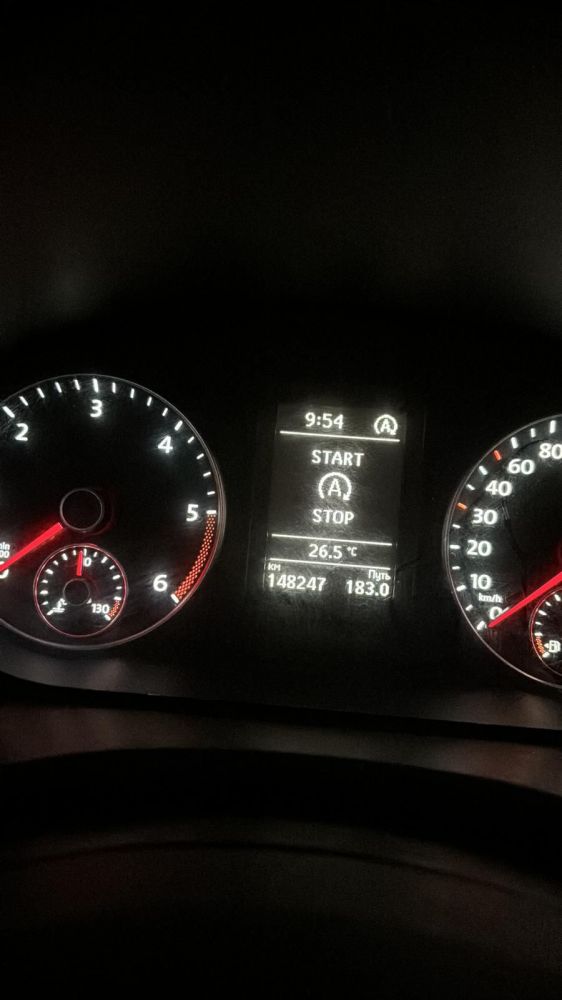 Купить Volkswagen Multivan 7-местный - 14950€ - Ref: 10912 фото 8