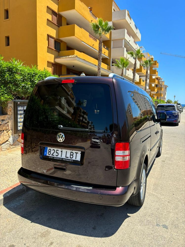 Купить Volkswagen Multivan 7-местный - 14950€ - Ref: 10912 фото 3