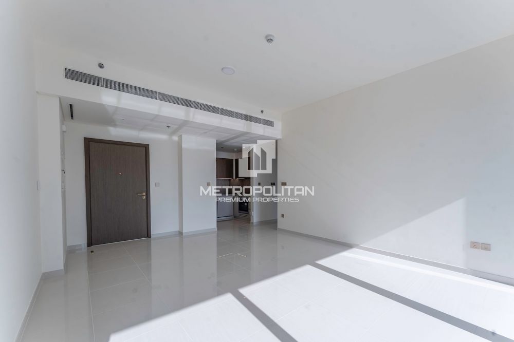 Luxury Apartment | Private Beach | Panoramic Views - 170000Dh - Ref: 11393 photo 9