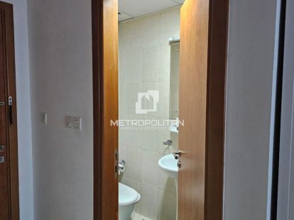 Lake View | Furnished | Tower B - 58000Dh - Ref: 11484 photo 14