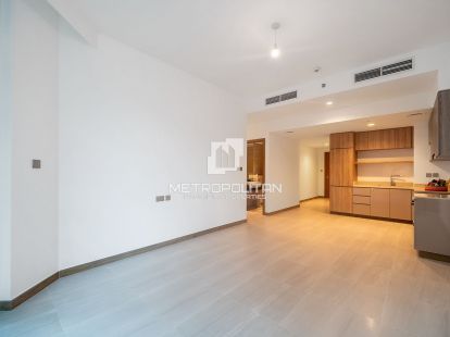 High Floor | Canal View | Spacious with Balcony - 165000Dh - Ref: 11587 photo 10