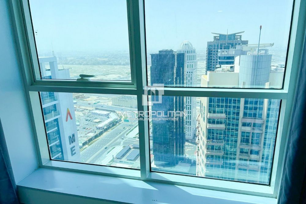 Move in Ready | Furnished | Prime Location - 85000Dh - Ref: 11938 photo 5
