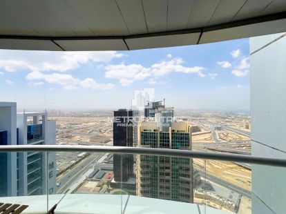 Move in Ready | Furnished | Prime Location - 85000Dh - Ref: 11938 photo 1