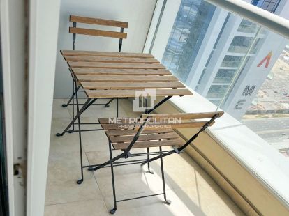 Move in Ready | Furnished | Prime Location - 85000Dh - Ref: 11938 photo 4