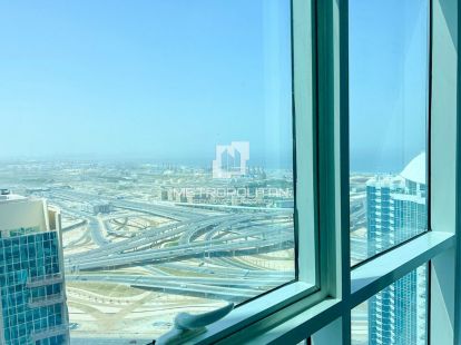 Move in Ready | Furnished | Prime Location - 85000Dh - Ref: 11938 photo 7
