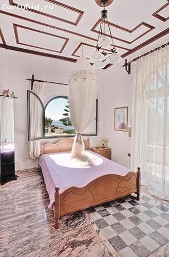 Rent a villa  with a swimming pool on the 1st line of the sea - Ref: 681 photo 14