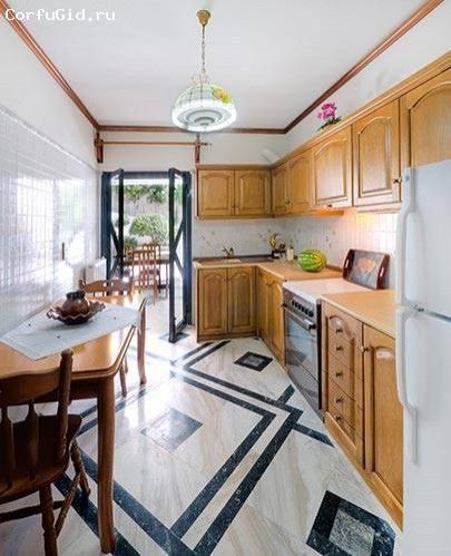 Rent a villa  with a swimming pool on the 1st line of the sea - Ref: 681 photo 12