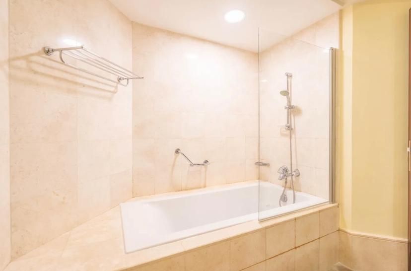 Apartments  in Dubai Palm Jumeirah Shoreline apartments - 6513€ - Ref: 967 photo 15