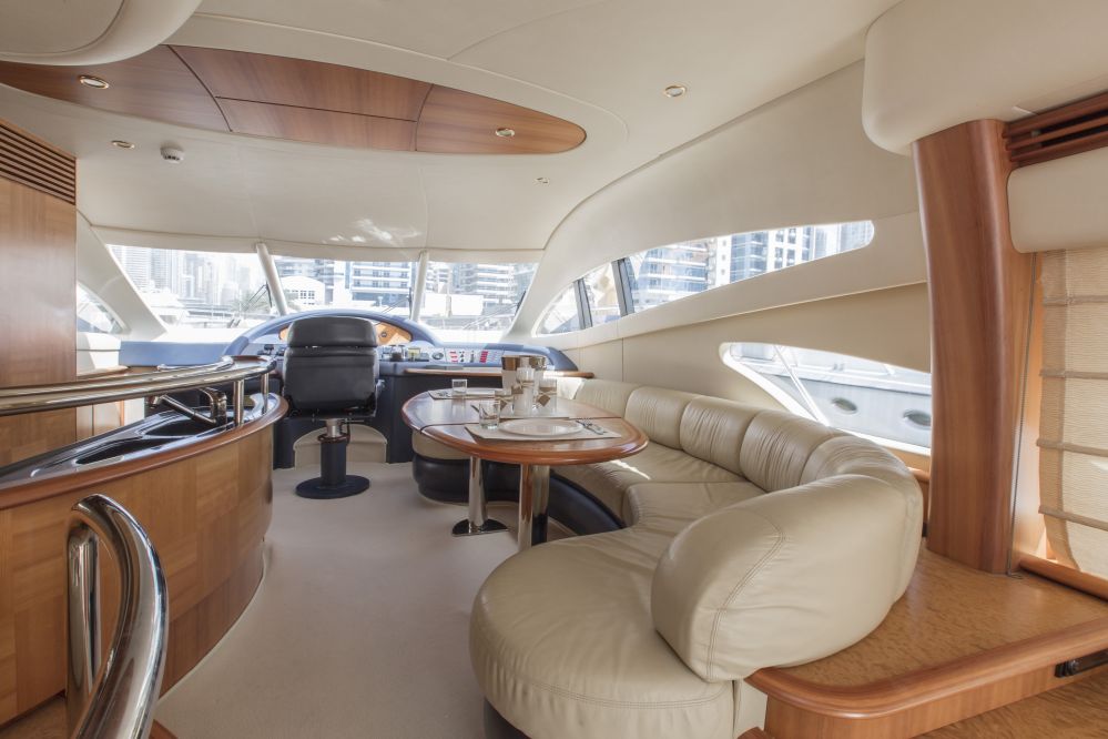 Аренда яхты  Azimut 