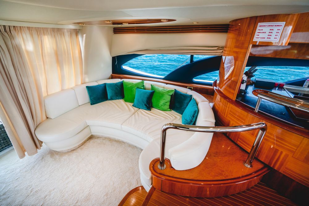 Аренда яхты  Azimut 