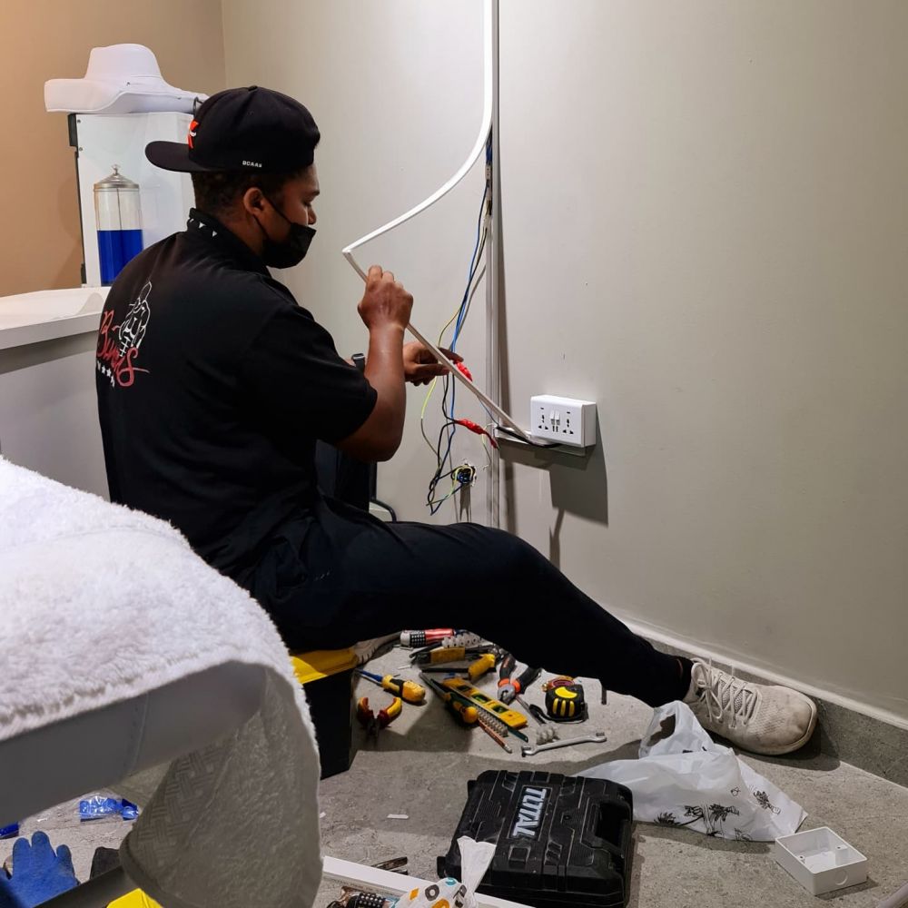 Электромонтажные работы в частных домах - Ref: 1529 фото 1