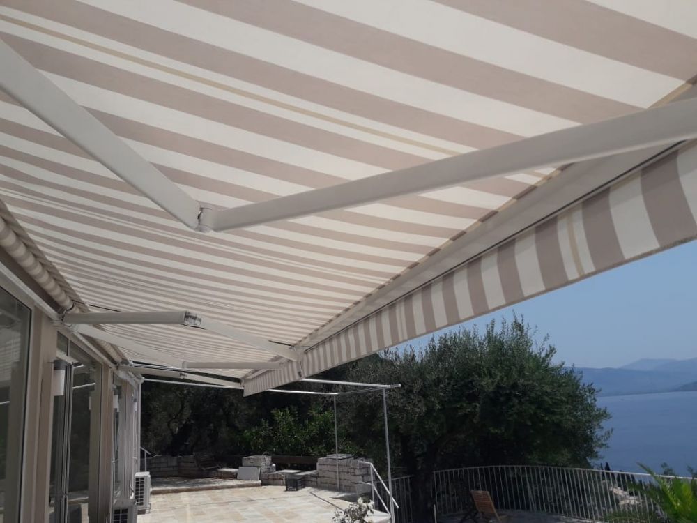 Установка тентов от дождя и солнца на Корфу - Ref: 1560 фото 2