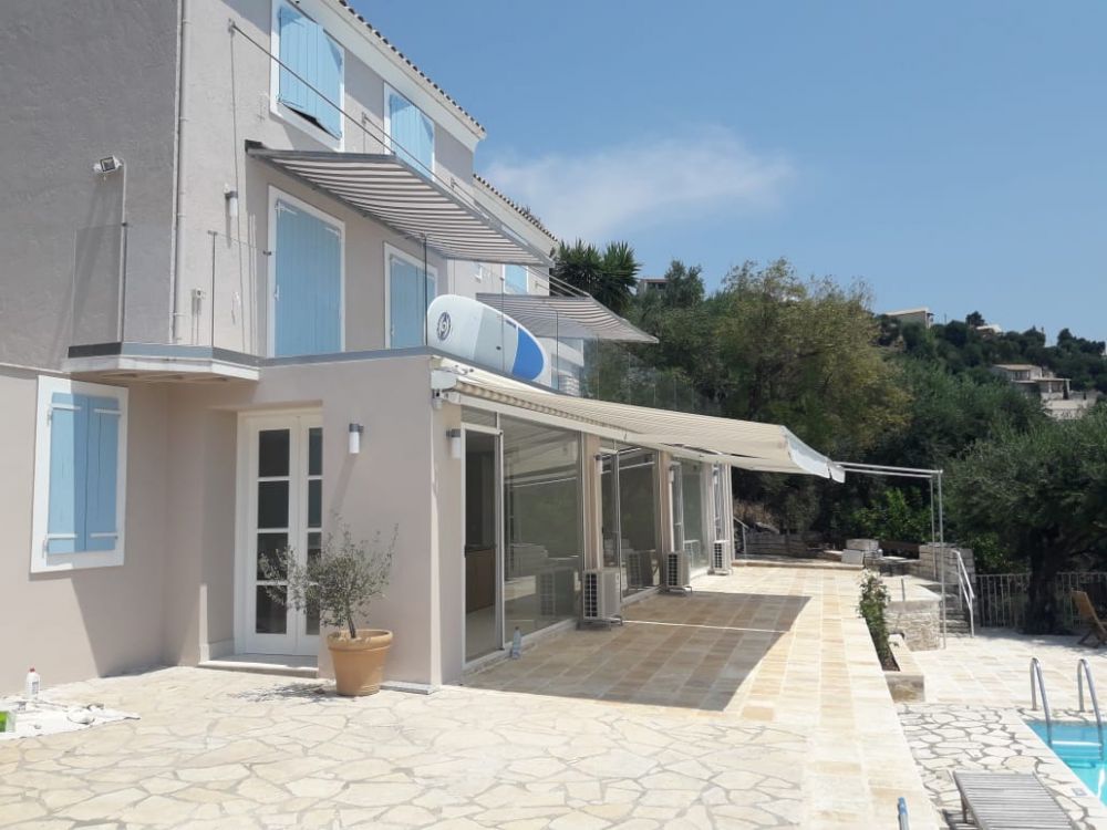 Установка тентов от дождя и солнца на Корфу - Ref: 1560 фото 1