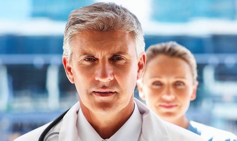 Доктор на дом, выездная медицинская служба - 500Dh - Ref: 5919 фото 1